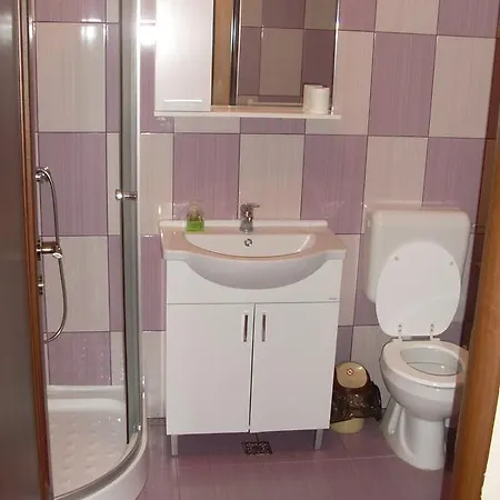 Red Apartament Militari 5 Apartment *