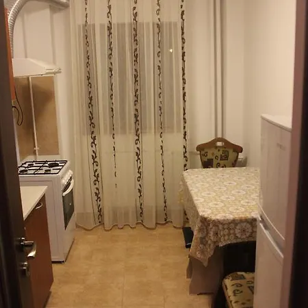 Red Apartament Militari 5 *