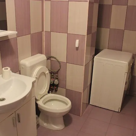 Апартаменты Red Apartament Militari 5