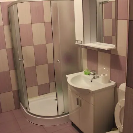 Apartment Red Apartament Militari 5 *