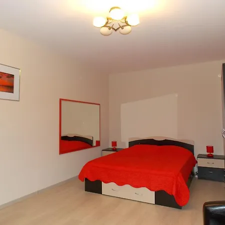 Red Apartament Militari 5 *